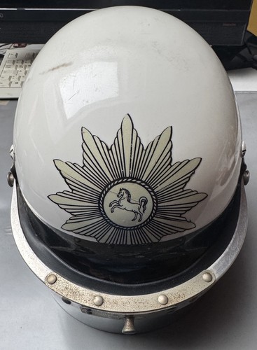 Polizei niedersachsen helm - polizei,