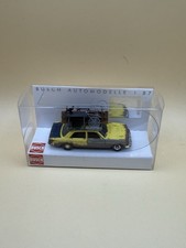 Top: Busch 46858 Mercedes Benz