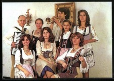 Musikerfamilie Mönch mit Instrumenten, Autogramme, Ansichtskarte 