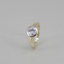Solitär Ring in 585/14k