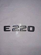 ORIGINAL MERCEDES-BENZ W124 EMBLEM SCHRIFTZUG HECKKLAPPE "E220" "220E" 