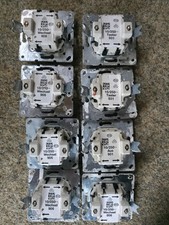 Jung TIP 90 2x Taster 931 + 5x Wechselschalter 906  + 1x Aus 901 Unterputz UP