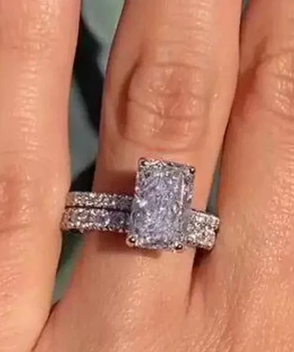 Diamant ring set radiant cut - radiant,