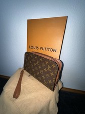 Louis Vuitton Orsay Clutch