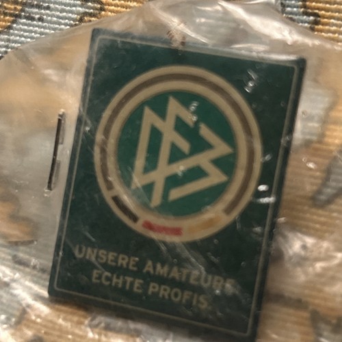 Dfb pin unsere amateure - dfb-pin,
