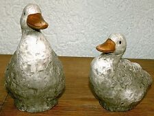 Tierfiguren Enten 2erSet Steingutoptik 17 cm + 12 cm hoch Terracotta Dekoration