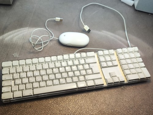 Apple keyboard a1048 - apple,