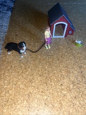 Hundehütte mit mehreren