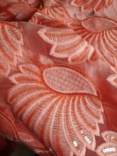 Französische Spitze  Mit