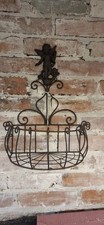 Blumenwandkorb a. Eisen. Engel Putte Motiv