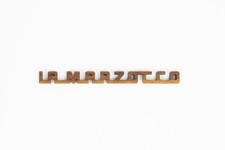 Marzocco holz schriftzug - la,