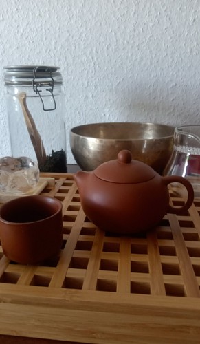 Braune ton teekanne l mit - braune,