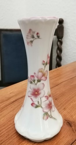 Kpm vase handarbeit blumen - handarbeit,