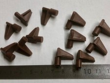 Regalbodenträger Bodenträger für 6mm Bohrung aus Kunststoff braun - 12 Stück