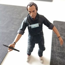 Aliens Bishop NECA Action