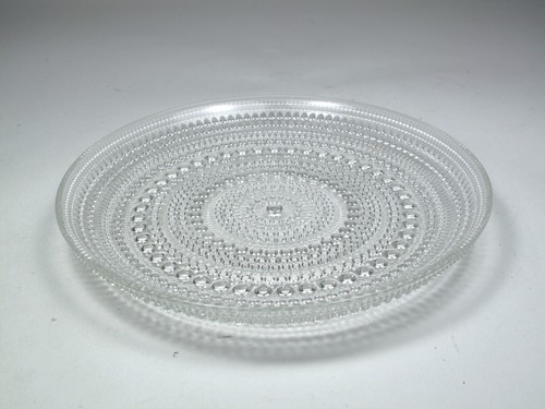 Kastehelmi glas teller