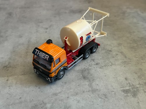 Thier mercedes benz - 1:87, mercedes-benz