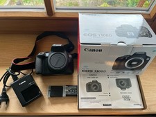 Canon, EOS 1300D, Spiegelreflexkamera, Kameratasche Hama