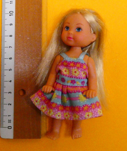 Kleine puppe vintage - puppe,
