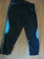 Hosen Sporthose Radler Bermuda Gr. 36 Damen  Rückentasche gummierter Bund