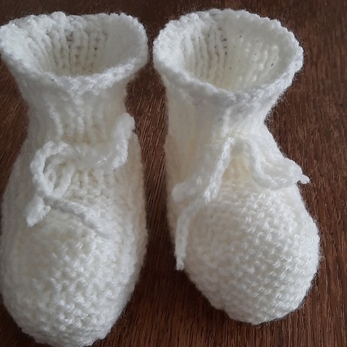 Babyschuhe handgestrickt - babyschuhe,,