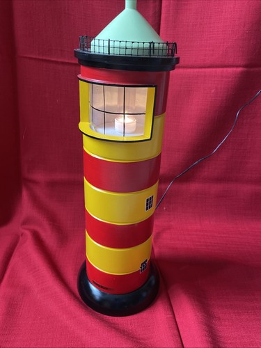 Leuchtturm pilsum beleuchtet - leuchtturm,