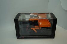 Deutz intrac 2004 kommunal - deutz,