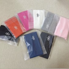 Headband with elastic band