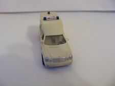 Siku  1931  Mercedes  Benz  E 290  Binz Krankentransportwagen 