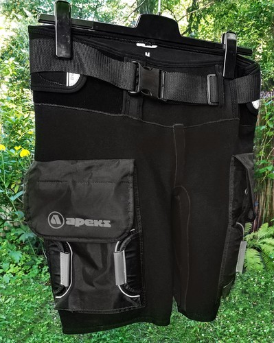 Apeks tech short - short, 3