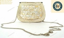 Perlmutt Silber Optik Damen Modische Handtasche Metall Clutch Umhängetasche