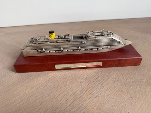 Collectible costa diadema - costa,