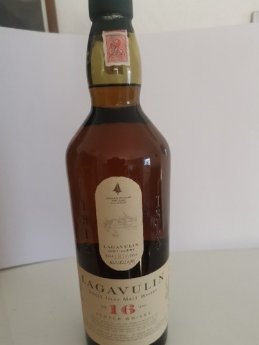 Lagavulin jahre - 16,
