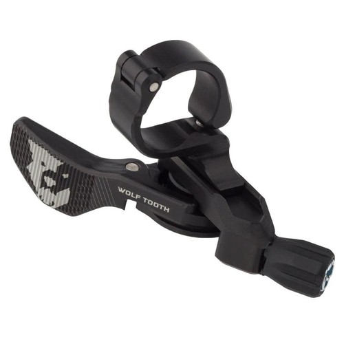 Wolf tooth remote - wolf,