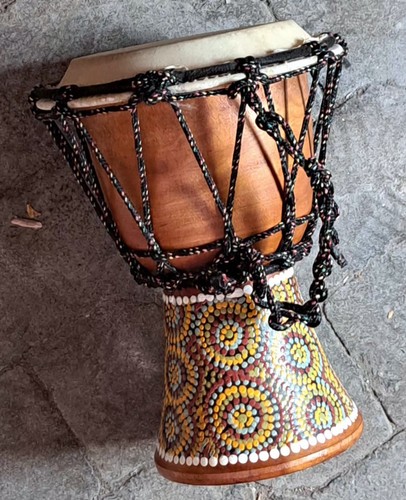 Bunte djembe trommel mit - bunte,