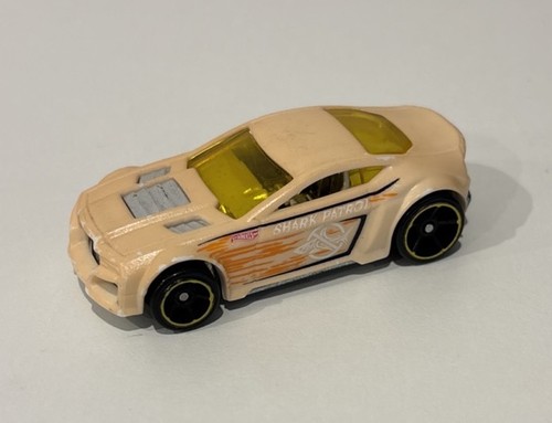 Hot wheels torque twister - hot,