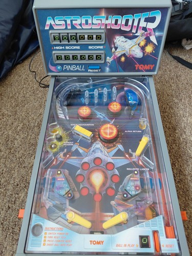 Retro tomy astro - retro, shooter