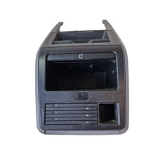 V16*Mercedes-Benz W638 Vito Mittelkonsole verkleidung mit Getränkehalter CD-Fach