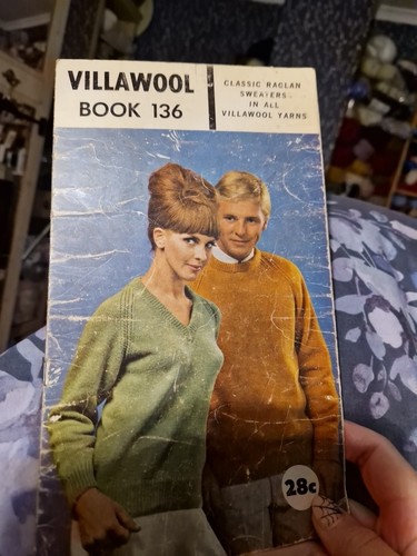 Classic knits book 136 - knits, von