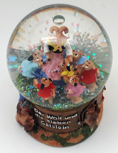 Märchen schneekugel wolf und - schneekugel,