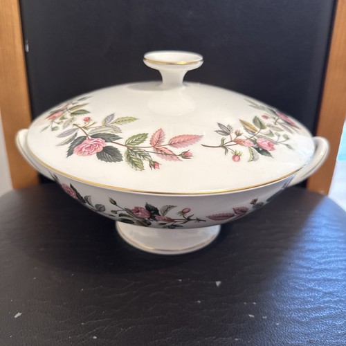 Wedgwood hathaway rose - wedgwood,