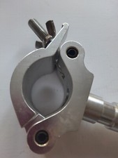 Rohrschelle/Half Coupler 50mm  mit TV-Zapfen 29mm