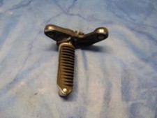 Suzuki GSX 600 F, AJ, Fußraste vorne links