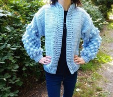 :Handgemachte Damen Strickjacke – Hellblau, Unikat, neu