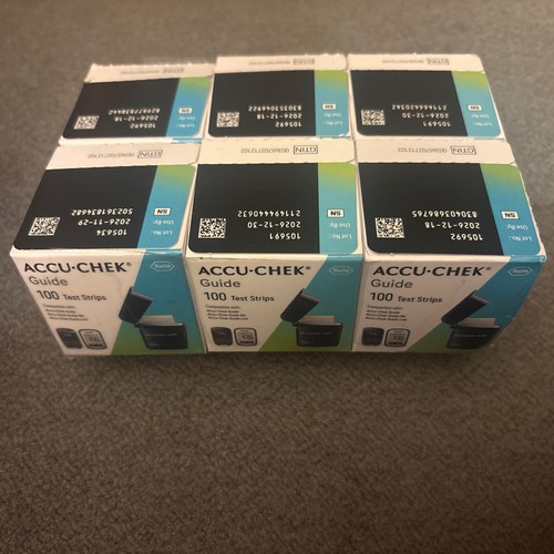 Lot accu chek 100 - 100, strips
