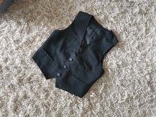 there +here Weste festlich