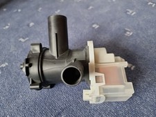 Ablaufpumpe kompatibel mit Bosch 00145212 mit Pumpenkopf für Waschmaschine