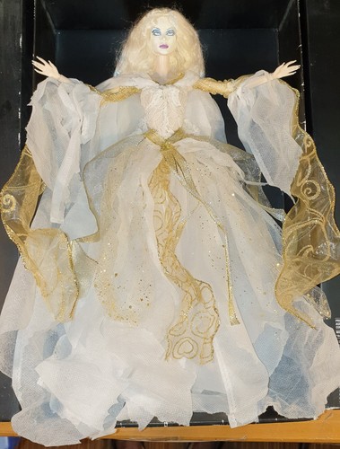 2012 haunted beauty - 2012,
