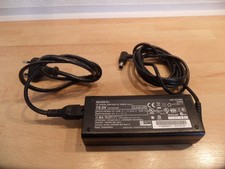 AC Adaptor Netzgerät Adapter Netzteil Sony VGP-AC19V31  19,5 - 4,7A  n442