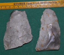 2 große Messer / Schaber